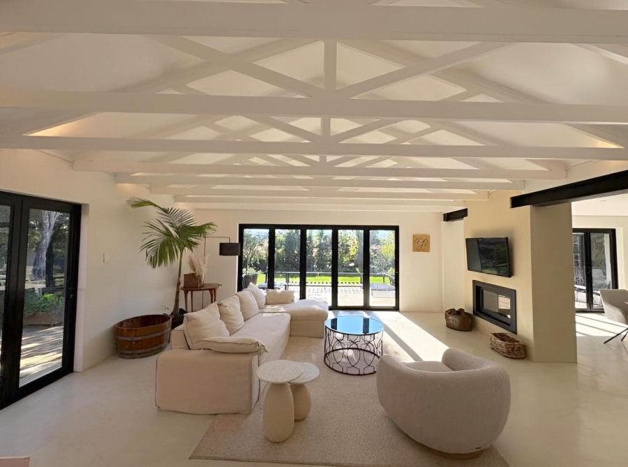 To Let 4 Bedroom Property for Rent in Protea Valley Western Cape